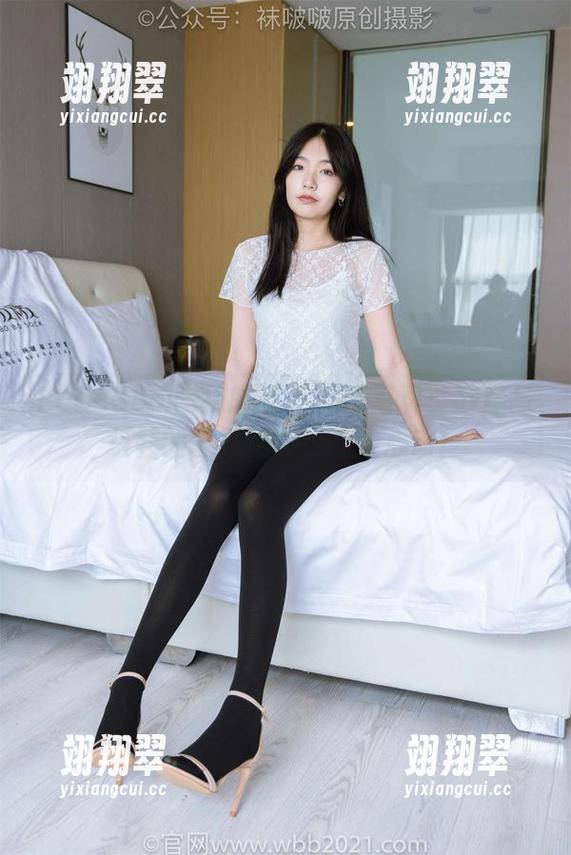 BoBoSocks袜啵啵 - 精选写真:砂糖与板鞋的奇妙组合,让人心动!-翊翔翠 BoBoSocks袜啵啵 - 精选写真:砂糖与板鞋的奇妙组合,让人心动!-翊翔翠