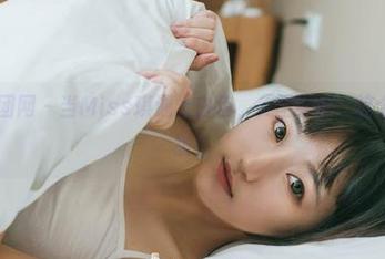 GIRLT果团网 - 当Miss琪遇上白色，美图更新，这个组合有点甜？