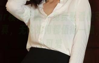 MFStar模范学院 - 免费看看杨可可coco清纯写真，无论如何都值得一瞧，真是个小可爱
