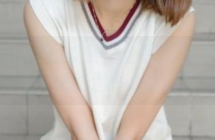 MSLASS梦丝女神 - 美图图集里的油光丝袜：芷蕾又把我这小心脏给揪起来了！