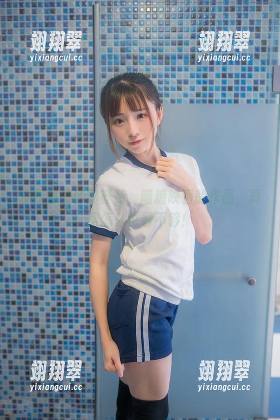 夏日制服静静等待,喵糖映画的作品,真是怎么也看不够!-翊翔翠 夏日制服静静等待,喵糖映画的作品,真是怎么也看不够!-翊翔翠