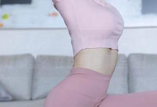 Xiuren秀人网 - 孟狐狸FoxYini：天使在哪里？在这组写真里啊！