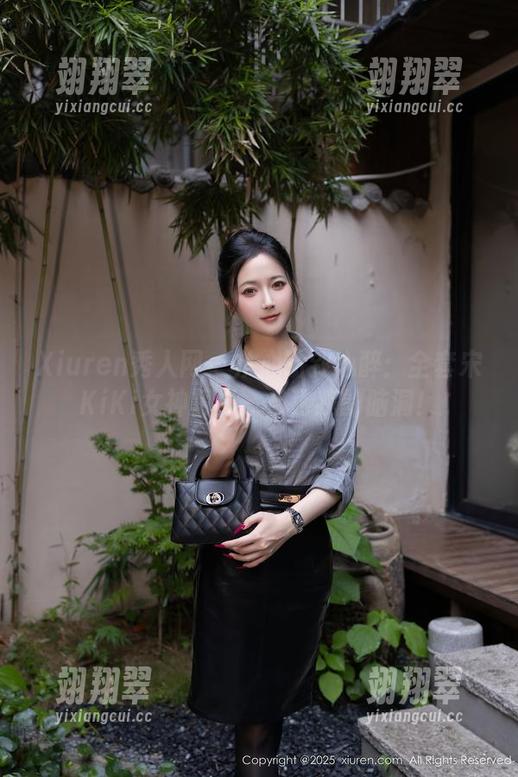 Xiuren秀人网 - 从心动到心醉:全套宋KiKi女神写真,放飞我的脑洞!-翊翔翠 Xiuren秀人网 - 从心动到心醉:全套宋KiKi女神写真,放飞我的脑洞!-翊翔翠