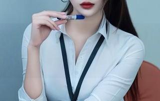 Xiuren秀人网 - 非常低调的柚柚小奶瓶和她的白丝，一组免费图片等你来瞧