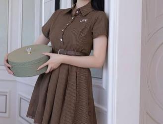 Xiuren秀人网 - 新一轮！金妍兮的写真更新，女孩的故事等你来解锁！