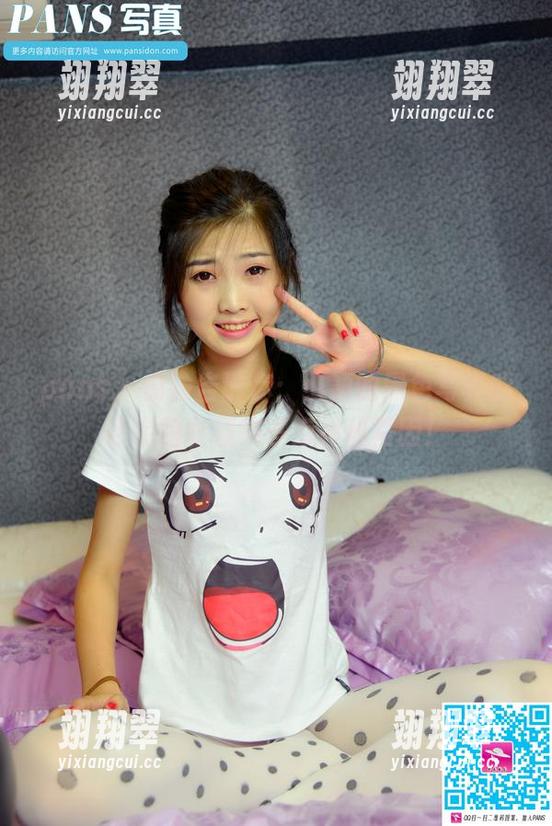 pans - 偷偷告诉你：小颖的黑色写真能让你的收藏夹多点神秘基因！-翊翔翠