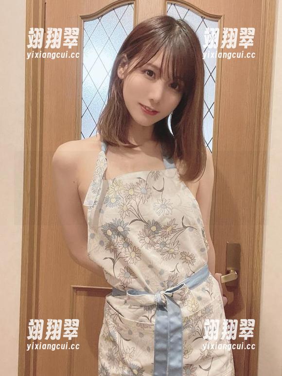 けん研(けんけん)insecret：高清套图，连我的床头柜都想知道你在看的是什么！-翊翔翠