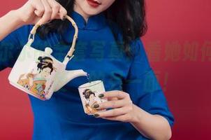 丽柜 - 尔尔的全套写真：看她如何演绎‘天使’的另一面！
