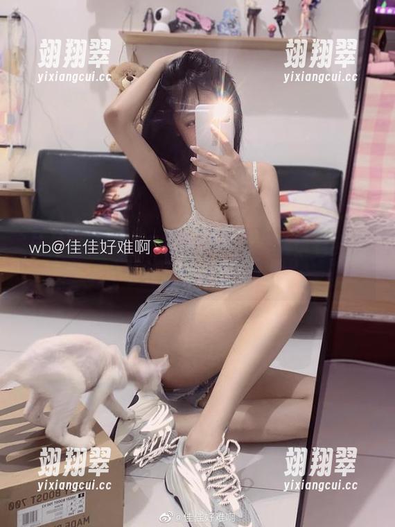 佳佳酱ovo的微博全套原图合集！看完你可能会怀疑人生！-翊翔翠