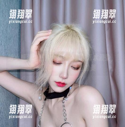 啾小妍海边图片合集:仿佛被海水浸染,每一张都透着不经意的美-翊翔翠 啾小妍海边图片合集:仿佛被海水浸染,每一张都透着不经意的美-翊翔翠