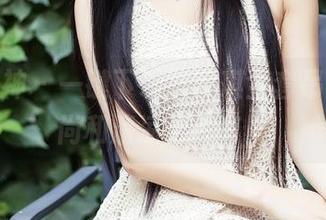 头条女神 - 一键下载童安琪全套吊带，时尚和清凉都占有！