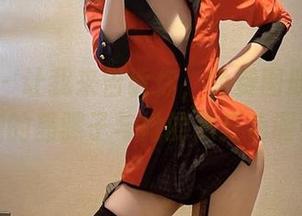 微密圈 - 让我来告诉你，免费图册里的奔跑的晶骡子与她的黑红色调！
