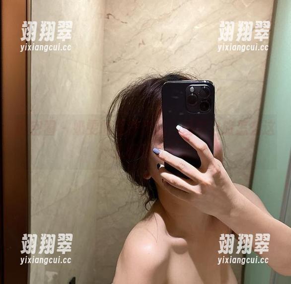 微密圈 - 奶雯的私房作品，奶牛之旅怎么这么吸引人？-翊翔翠