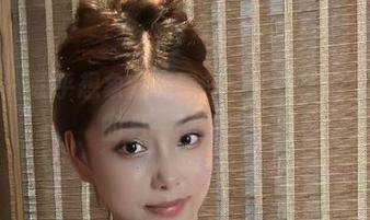 微密圈 - 超乎想象的美图——奶雯裸足，无圣光的另一种解读。