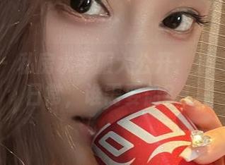 微密圈 - 私房水手服大公开：奶雯的航海日常，谁需要船？！