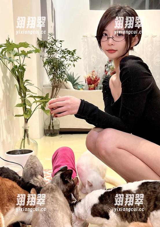 微密圈 - 黑丝yyds,妮是老虎的魔幻世界,精选写真让人目不转睛-翊翔翠 微密圈 - 黑丝yyds,妮是老虎的魔幻世界,精选写真让人目不转睛-翊翔翠