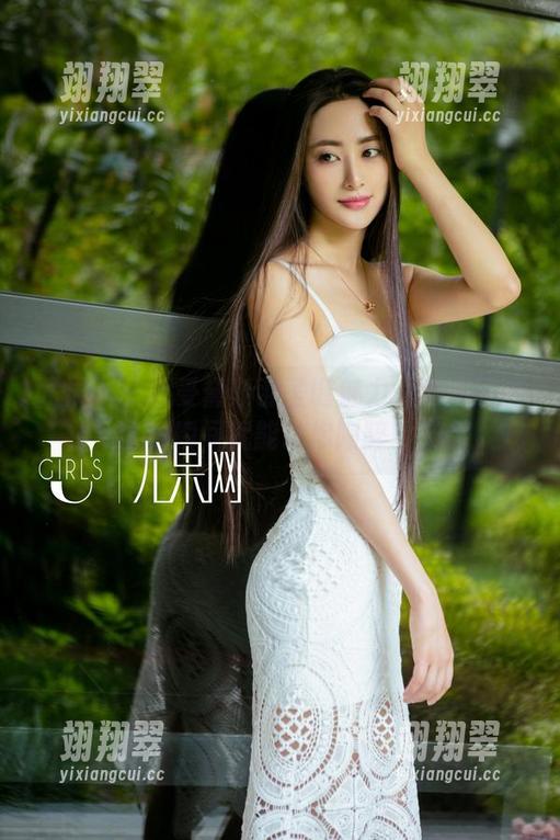 尤果网 - 感受黛斯羽圣诞魅力:高清原图,瞬间就能让你陶醉!-翊翔翠 尤果网 - 感受黛斯羽圣诞魅力:高清原图,瞬间就能让你陶醉!-翊翔翠