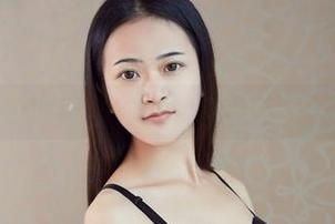 尤物馆 - 免费图册来袭，Amrita贞贞的纯白是不是太过养眼了？