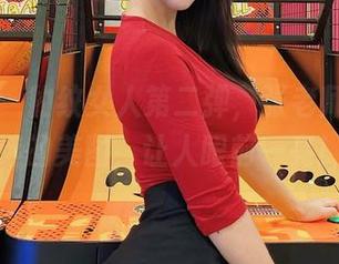 微密圈 - 豹纹女人第二弹，张老师带来精选的美图，让人眼前一亮！