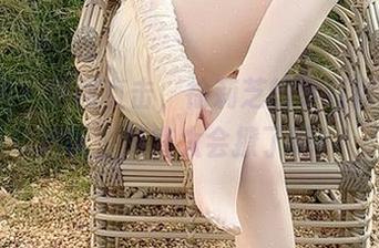 微密圈 - 原图直击，徐莉芝的枣红裙+黑丝搭配，简直太会撩了吧！