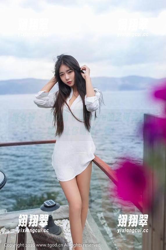 推女神 - 精选刘飞儿Faye的圣诞美图,绝对让你眼前一亮!-翊翔翠 推女神 - 精选刘飞儿Faye的圣诞美图,绝对让你眼前一亮!-翊翔翠