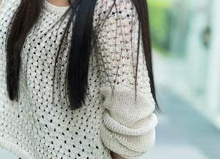 推女郎 - 娜露穿皮衣的神奇套图：丢掉烦恼，准备奔向时尚的逆袭！