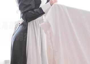 是青水高跟鞋大合集：她真的是穿的起这些吗？还是个假模特？