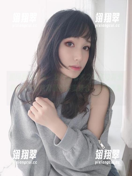 别问我为什么，我只想看木之本果的真爱粉3月与豹纹常服的完美结合：写真图集！-翊翔翠