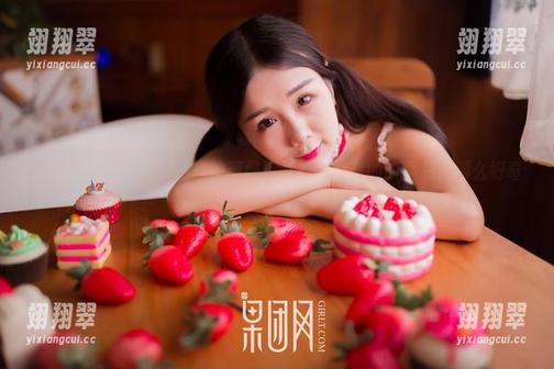 果团网 - 私人摄影棚里的莫雅淇,那个女孩的故事总是那么好奇。-翊翔翠 果团网 - 私人摄影棚里的莫雅淇,那个女孩的故事总是那么好奇。-翊翔翠