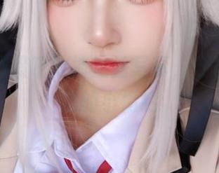 随便聊聊橙喵的裤里丝写真，分享一点轻松的小情绪