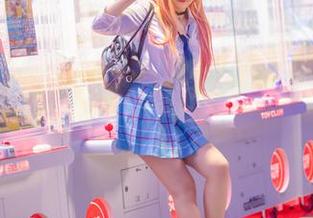 为何“洛可ss制服”让你关注欲暴涨？看看这些高清美图，答案恐怕就在其中。
