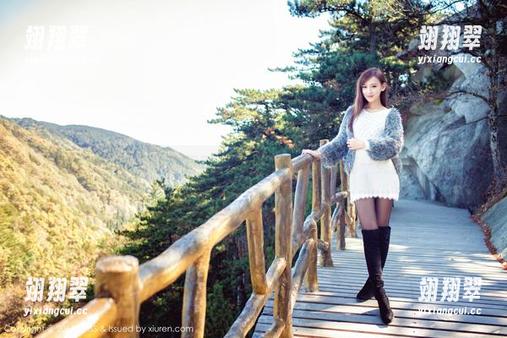 爱蜜社 - 透明的夏正正，在线美图让人眼前一亮的瞬间！-翊翔翠