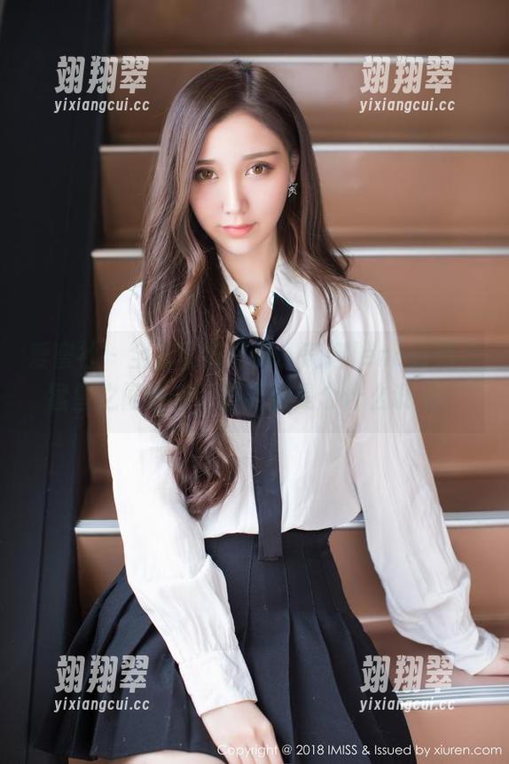 爱蜜社 - 全套豹纹写真,莉娜lena在猪与猛兽之间游走,这到底是个什么设定?-翊翔翠 爱蜜社 - 全套豹纹写真,莉娜lena在猪与猛兽之间游走,这到底是个什么设定?-翊翔翠