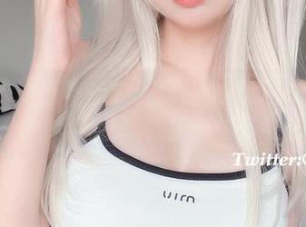女子的诱惑与魔力：眼酱大魔王w的御姉感写真精选