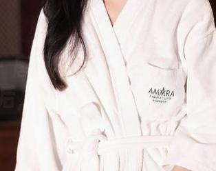 秀人网 - 唐翩翩的皮衣美图：这衣服穿上后，你的自信值直接UP！