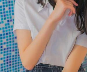 秀人网 - 谁说美足不能撩？大橘BBKira全套写真证明一切！
