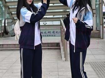 秀人网 - 谁能拒绝大琪琪Emily的毛衣？绝对是美图壁纸里的小暖意！