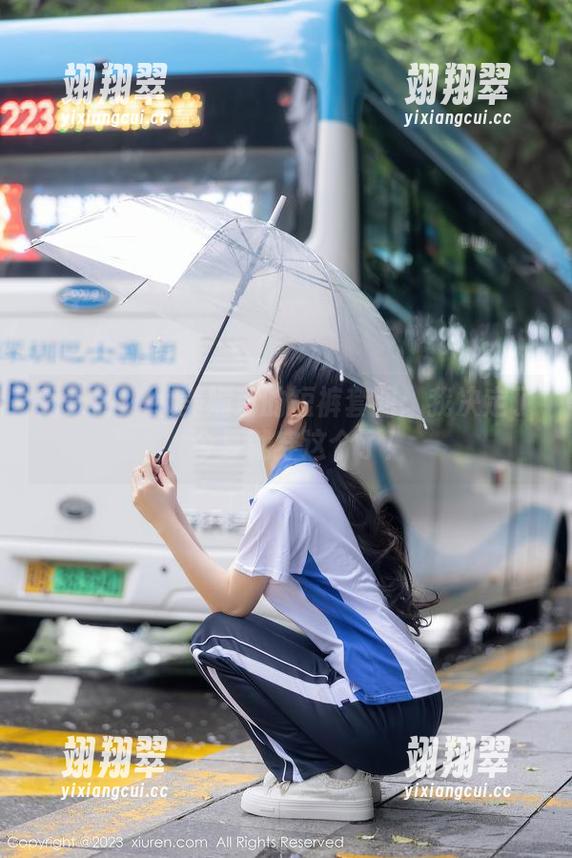 秀人网 - 大美媚京的短裤套图:我决定了,今夏就穿这个了!-翊翔翠 秀人网 - 大美媚京的短裤套图:我决定了,今夏就穿这个了!-翊翔翠
