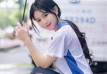 秀人网 - 浴室与小橘子orange：写真原图里的温柔与玩味，你看到了吗？