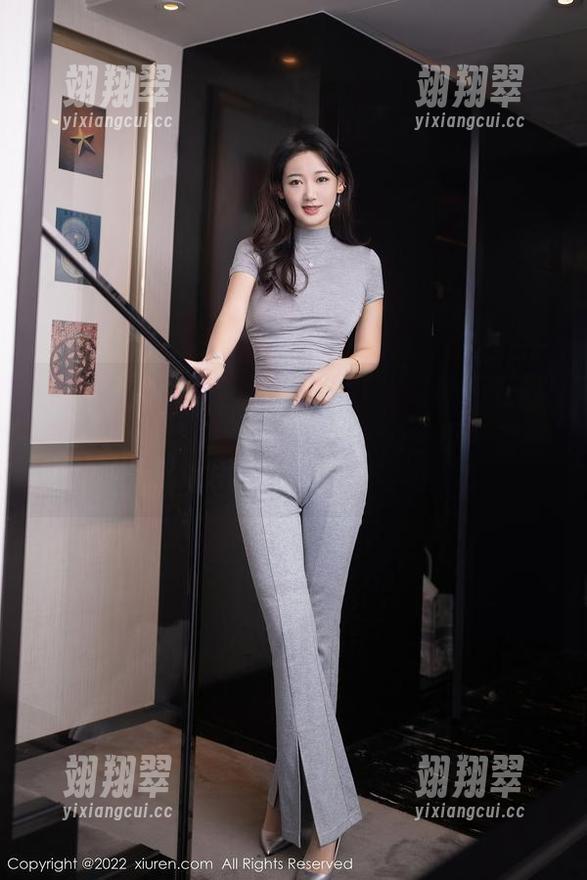 秀人网 - 白裙下的李雅柔182CM,在线分享她的清新气息——合集绝对不容错过!-翊翔翠 秀人网 - 白裙下的李雅柔182CM,在线分享她的清新气息——合集绝对不容错过!-翊翔翠