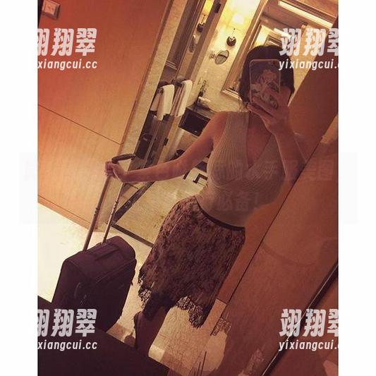 微密圈 - 看了紫色哒豚豚的水手服美图，壁纸星际旅行必备！-翊翔翠