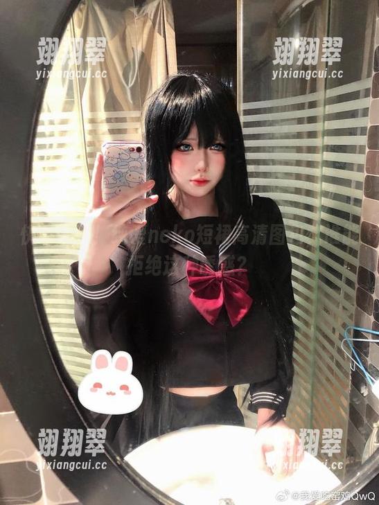 快来围观！纯爱neko短裙高清图包，谁能拒绝这种诱惑？-翊翔翠