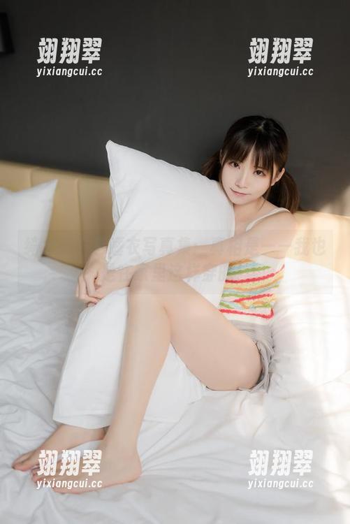绮太郎白色睡衣写真集:真相是——我也是在家里这样穿的!-翊翔翠 绮太郎白色睡衣写真集:真相是——我也是在家里这样穿的!-翊翔翠