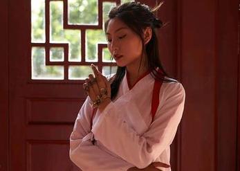 蜜桃社 - 精选木楠Nan的白丝作品，真是让人忍不住多看几遍呢
