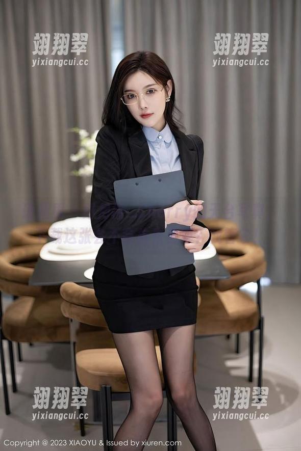 语画界 - 绯月樱_Cherry的天台写真,下载这张会不会失去自尊?我管它!-翊翔翠 语画界 - 绯月樱_Cherry的天台写真,下载这张会不会失去自尊?我管它!-翊翔翠