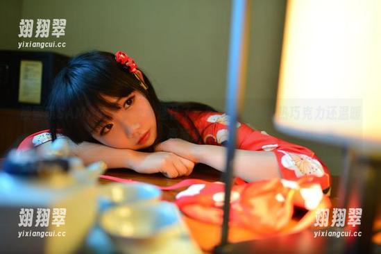 被雪琪SAMA的毛衣少女迷住了:她的作品集比热巧克力还温暖,高清来袭!-翊翔翠 被雪琪SAMA的毛衣少女迷住了:她的作品集比热巧克力还温暖,高清来袭!-翊翔翠