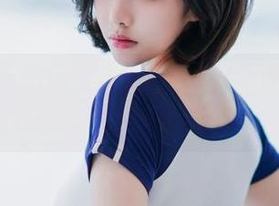 也许你今天的运气就是碰上雯妹不讲道理的免费丝袜美图，默默心动ing…