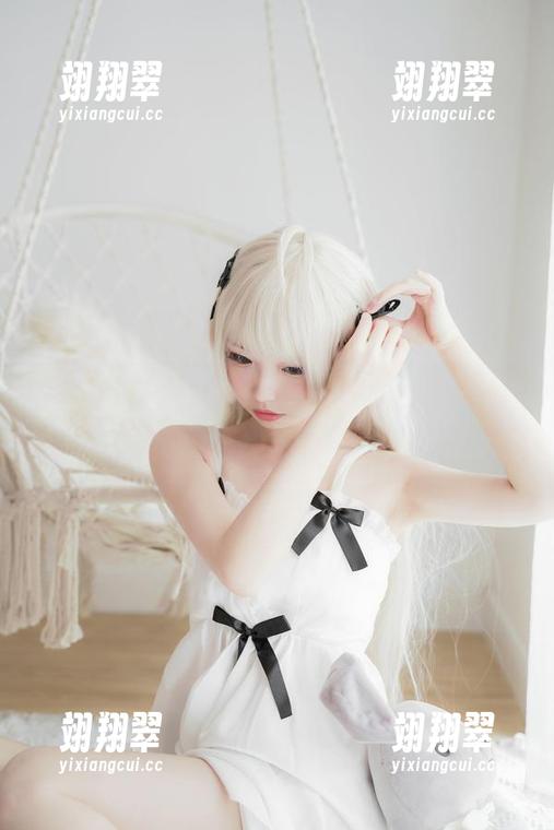 香川澪的女王写真，图集里的每一张都在诉说一个故事-翊翔翠