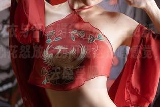 黑丝皮衣与香草喵露露的写真更新，真是让人心花怒放，别问我这是啥感觉，自己去感受吧！