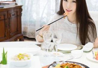 魅妍社 - 看刘懿萱Yoyo厨娘合集，心里暗暗说要去练习厨艺，结果还是对美食的把控……